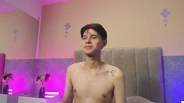 Derek_Sinn live sex cam