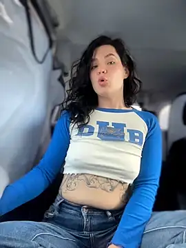 meekyrich - MeekyRich's free webcam - UK Sex Cams