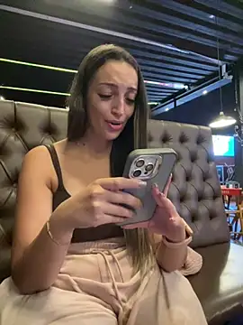 BelleLouiseVp live sex cam