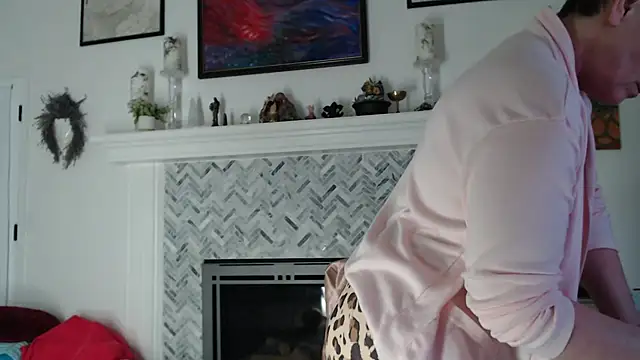 AuroraWillows's Stripchat show and profile