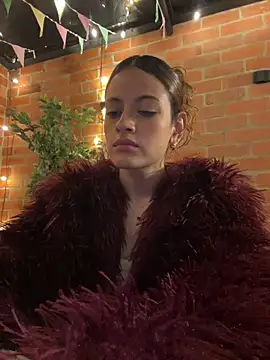 alana15 live cam profile