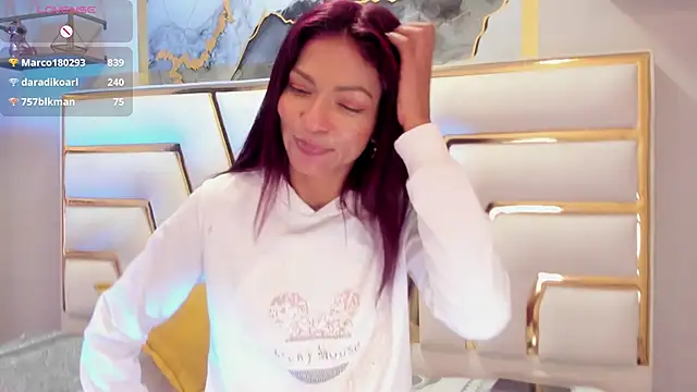 HannaPetit live sex cam