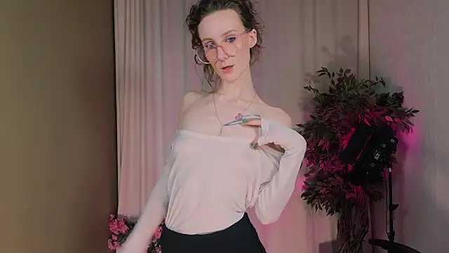 AriaLiko live sex cam