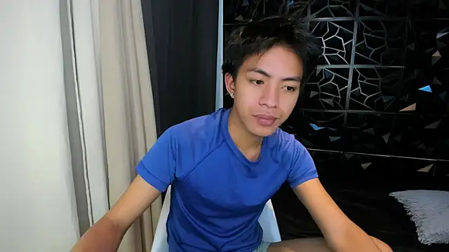 davincihugecock - Davincihugecock's free webcam - UK Sex Cams