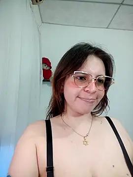 lorenita_88 - Lorenita_88's free webcam - UK Sex Cams