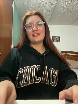 Webcam Model (Vixroy7)  is live.Free join now!