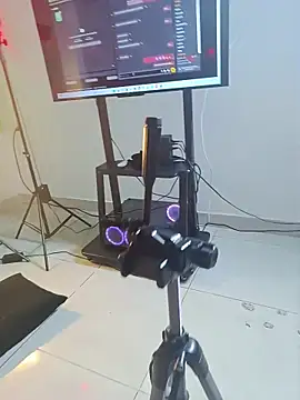 VelvetPassion webcam