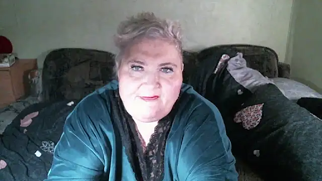 lana555 - Lana555's free webcam - UK Sex Cams