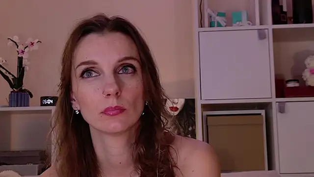 karamelsw_ - Karamelsw_'s free webcam - UK Sex Cams