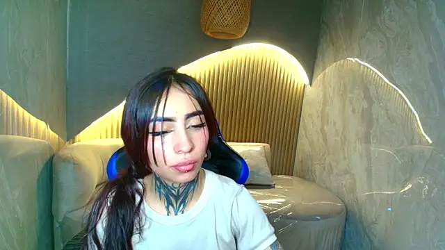 roux_r - Roux_r's free webcam - UK Sex Cams