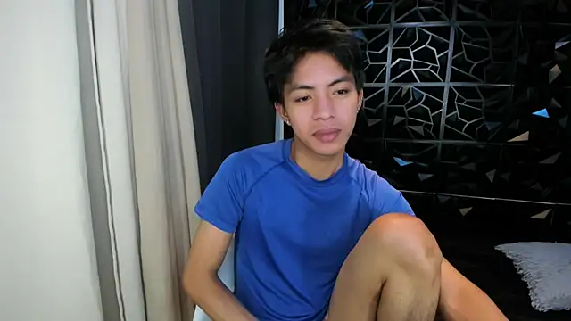 davincihugecock live sex cam