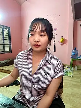 myna5790 - Myna5790's free webcam - UK Sex Cams