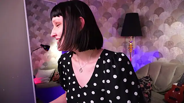 velvet_lily - Velvet_Lily's free webcam - UK Sex Cams