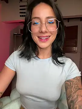 Ale_Lewis live sex cam