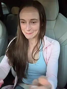 free strip chat Lunagirl13