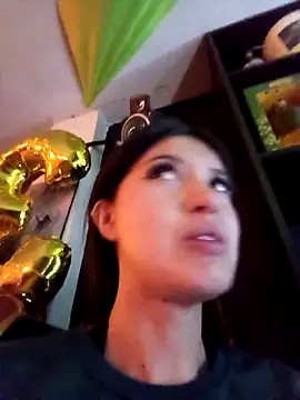 salome-28_ - SALOME-28_'s free webcam - UK Sex Cams