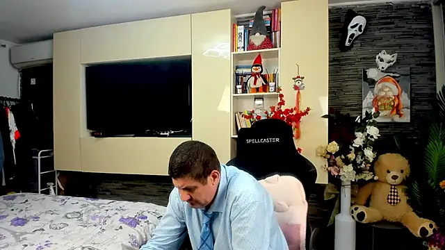 spartacusdaddy48 (Ask my age) - Cum Show + surprise with my ass