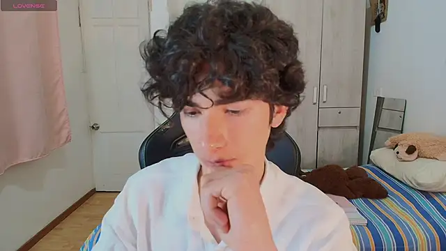 nude_boy18 (M twink) - Cum Show