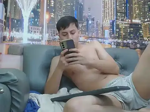 santiago_xxxcol - Santiago_xxxcol's free webcam - UK Sex Cams