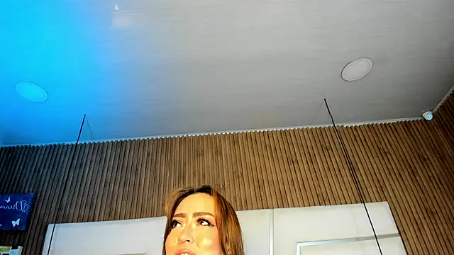 Xara_Shadow live sex cam