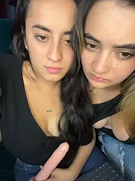 Antonella_Julieta live sex cam