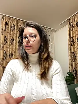 Live sex cam of NadiraNoor