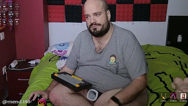 Live sex cam of menditeta1