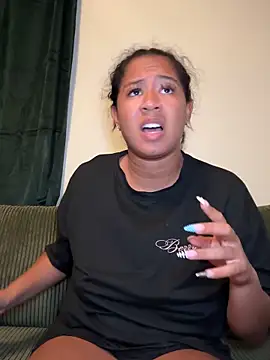 AshleyLoveee from StripChat is Freechat