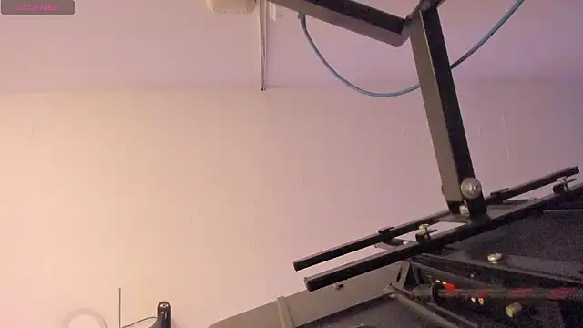 goldentemptation_ - Goldentemptation_'s free webcam - UK Sex Cams