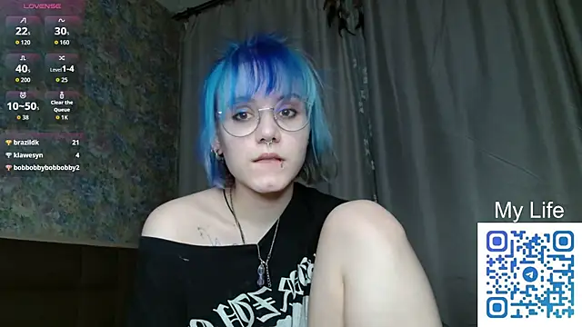 kellepourier - KellePourier's free webcam - UK Sex Cams