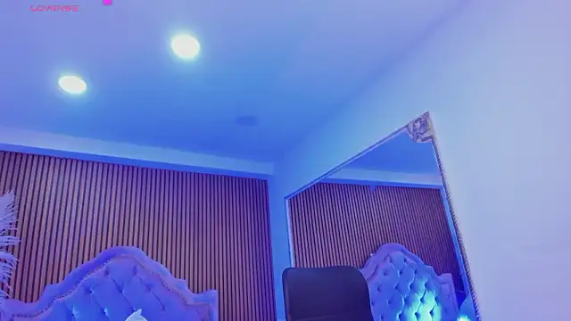 selenastonne - SelenaStonne's free webcam - UK Sex Cams