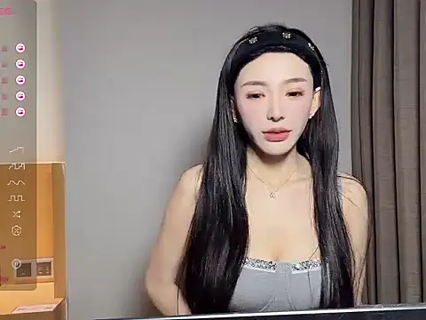 美女kiki-12在线直播