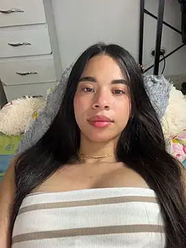 Webcam Model (Milleradhara24)  is live.Free join now!