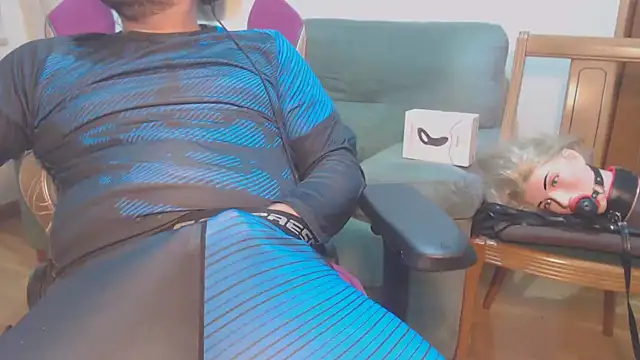 master4subslut live sex cam