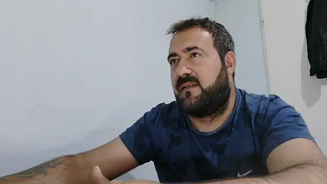 mio_jaks (Ask my age) - Does anyone want sperm? :wanker: