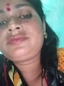 Webcam Model (Na_shreya)  is live.Free join now!