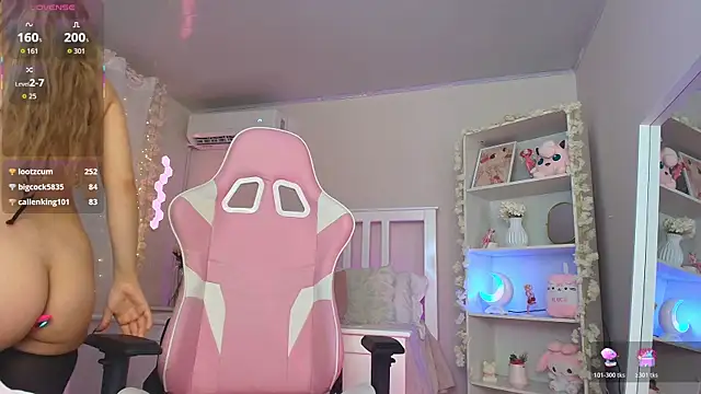 ely_cherry18 - Ely_cherry18's free webcam - UK Sex Cams