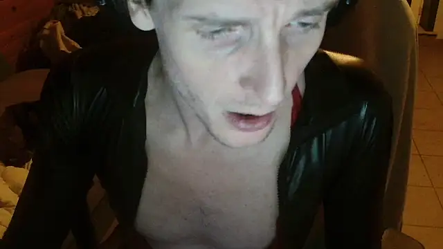 str8boyy - Str8boyy's free webcam - UK Sex Cams