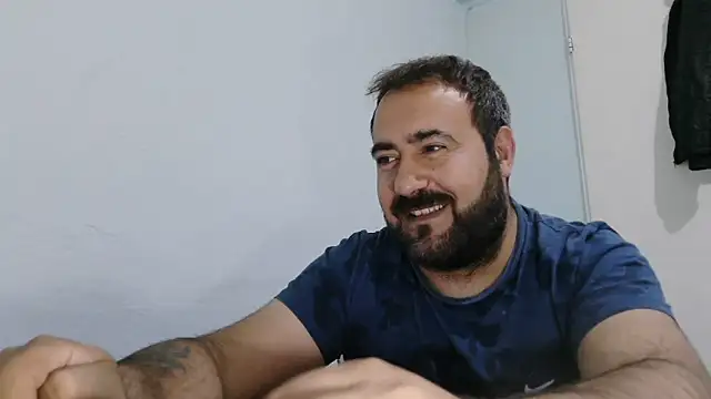 mio_jaks (Ask my age) - Does anyone want sperm? :wanker: