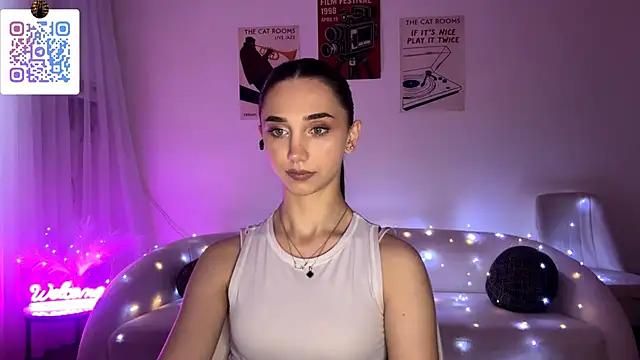 linamour - LinaMour's free webcam - UK Sex Cams