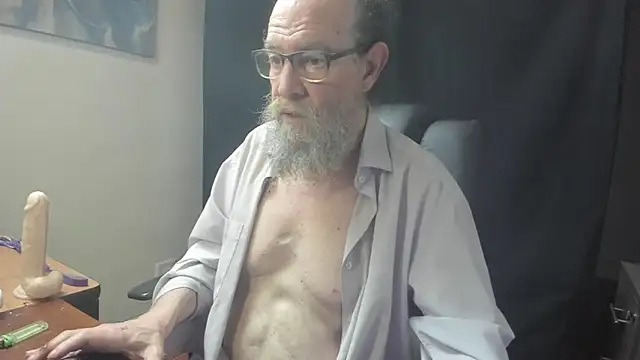 uncle_hottie (M grandpa) - I want to see your hair down