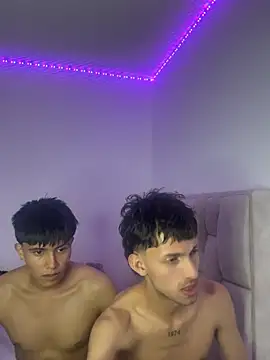 lyan_dylan - LYAN_DYLAN's free webcam - UK Sex Cams