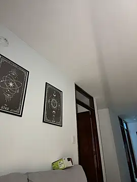 _niah_ (F young) - DOGGY STYLE NAKED+SPANK ASS🍑🔥