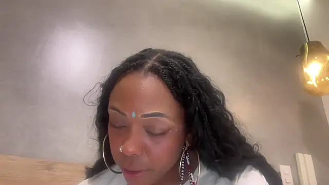 chocolatecakequeen (F young) - Cream Show🍦🧴#bbw #ebony #curvy