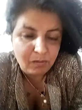 Webcam Model (Jann_Riya333)  is live.Free join now!