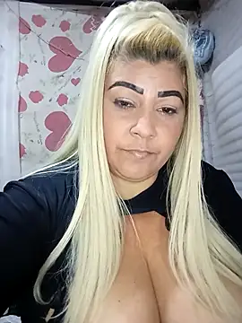 BonniAdams live sex cam