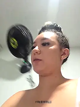 Webcam Model (alaia_princess) is live