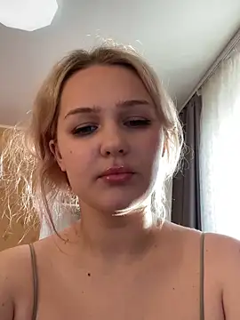 keeeessyyy - Keeeessyyy's free webcam - UK Sex Cams