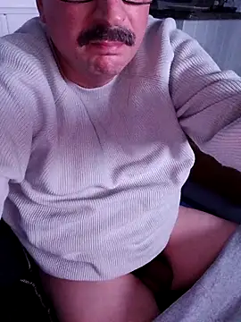 focussedfreckle - FocussedFreckle's free webcam - UK Sex Cams