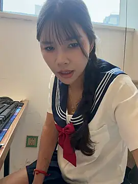 Fire-18 live sex cam